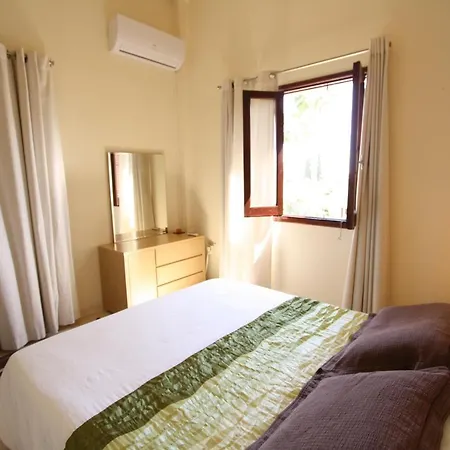 Apokryfo, One Bedroom Close To The Appartement Pissouri